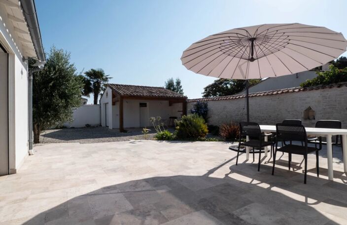 Immobilier Ile de Ré - Maison à vendre - Le Bois-Plage en Ré — photo 3