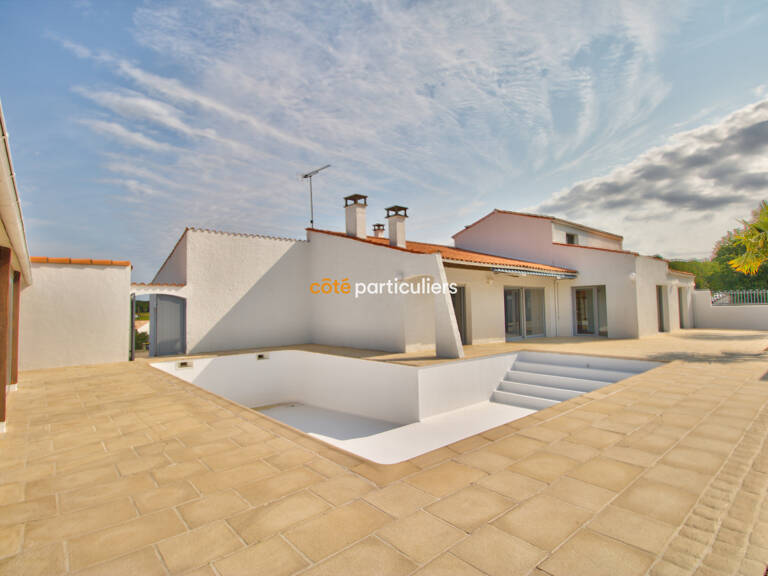 maison conviviale avec terrain constructible — photo 1