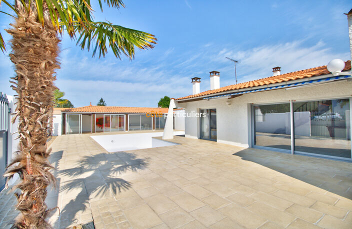 maison conviviale avec terrain constructible — photo 2