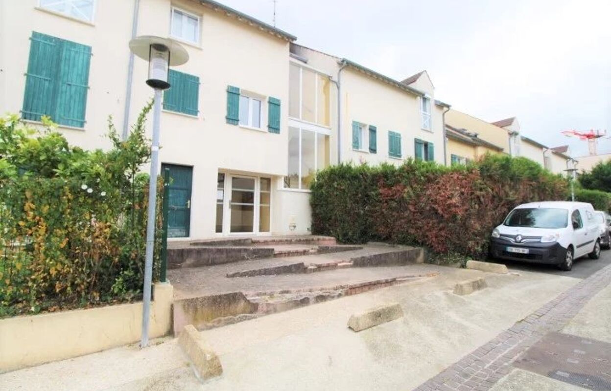 appartement 1 pièces 31 m2 à Pontault-Combault (77340)