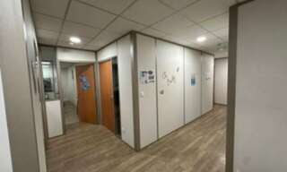 Bureau  129 m² à louer à Limas (69400)