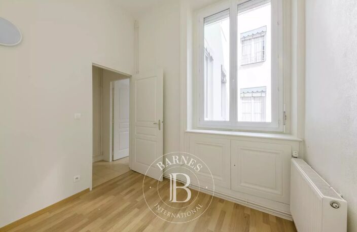 Bien vendu // Lyon 2 - Appartement de 51.57 m² - Local sur palier - 2 Chambres — photo 3