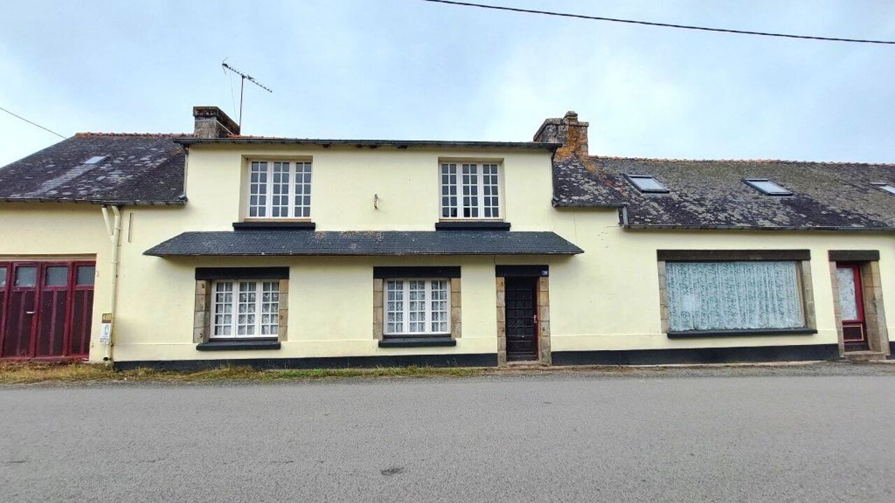 maison 8 pièces  m2 à vendre à Glomel (22110)