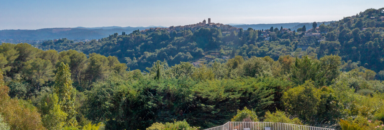 Maison 11 Pièces 210 m² à vendre à Saint-Paul-de-Vence (06570)