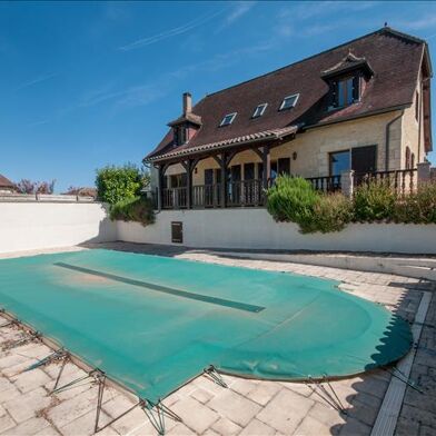 Maison 6 pièces 175 m²