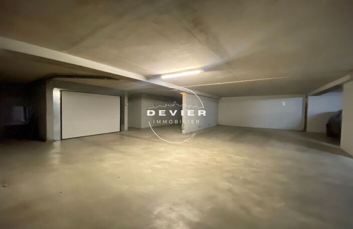 location parking en sous sol — photo 2