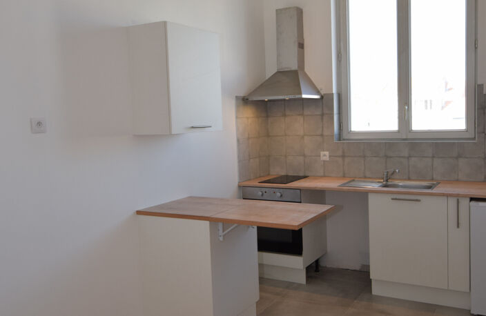 Royan, Appartement T2, centre-ville — photo 2