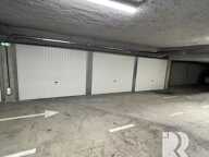 PARKING — photo 2