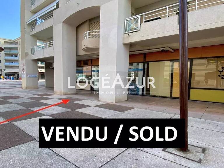 Local commercial — photo 1