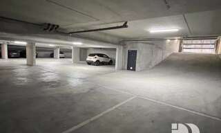 Garage   m² à louer à Nice (06200)