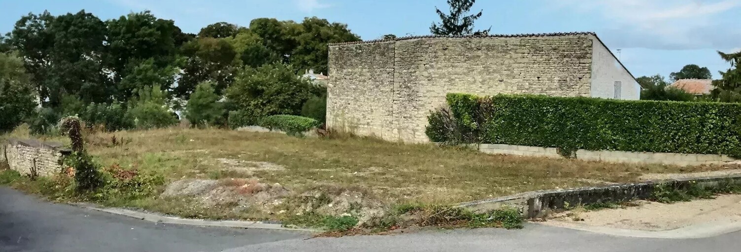 Terrain  694 m² à vendre à Beauvoir-sur-Niort (79360)