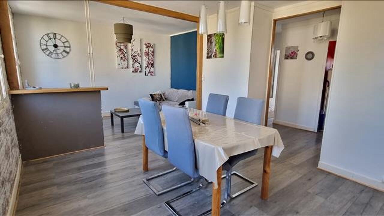 appartement 3 pièces 58 m2 à vendre à Saint-Florent-sur-Cher (18400)