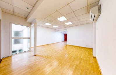 Toulouse Hypercentre - Local Professionnel + cave, vendu lib — photo du bien