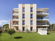 
          Appartement
          69 m²
          Antibes
          -
          06
         — photo 2