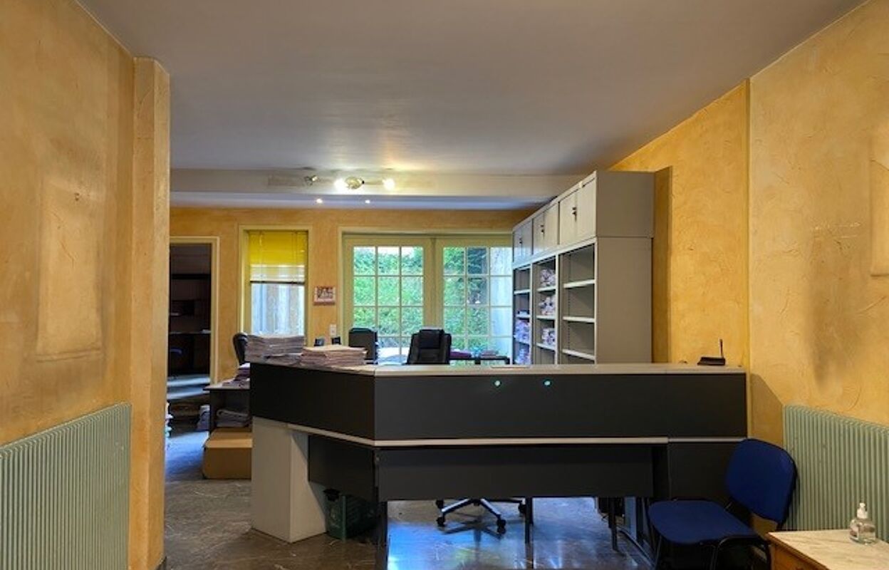 bureau  pièces 250 m2 à vendre à Valenciennes (59300)