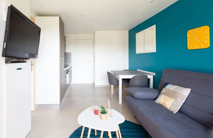 CANNES BEACH - Jolie deux pièces rénové idéal investissement — photo 3