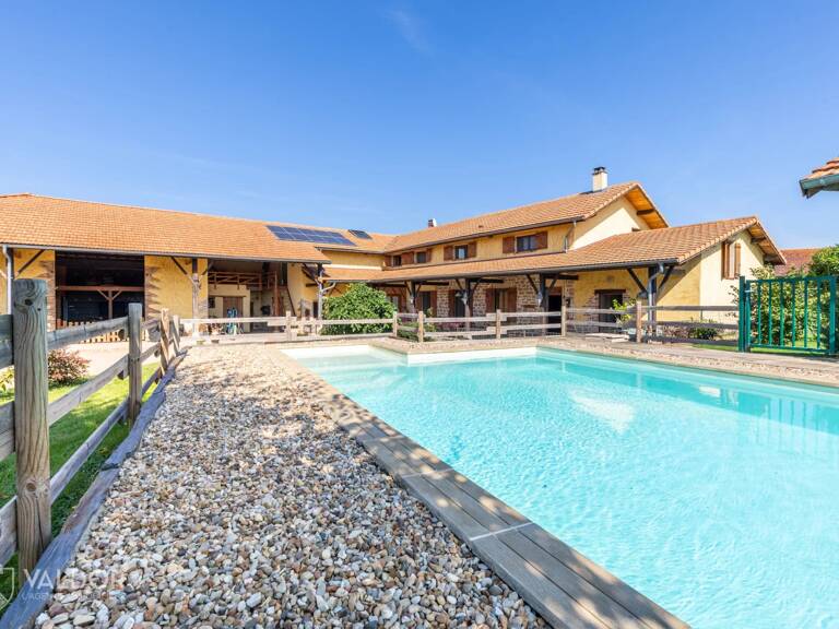 Belle propriété pleine de charme — photo 1
