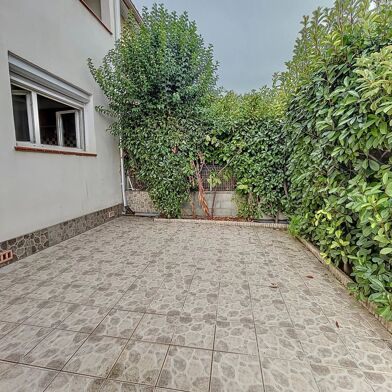 Maison 7 pièces 299000 €