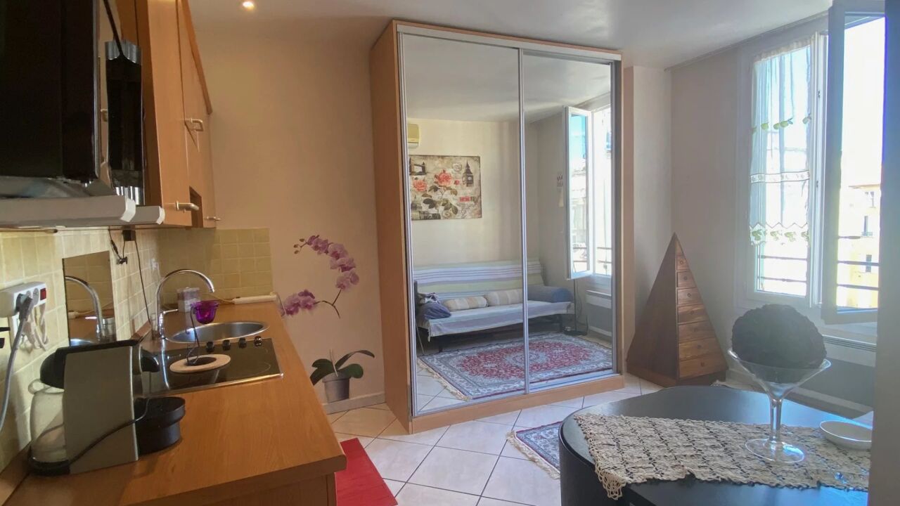 appartement 2 pièces 28 m2 à vendre à Nice (06000)