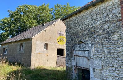 vente maison 34 500 € à proximité de Saint-Georges-sur-Moulon (18110)