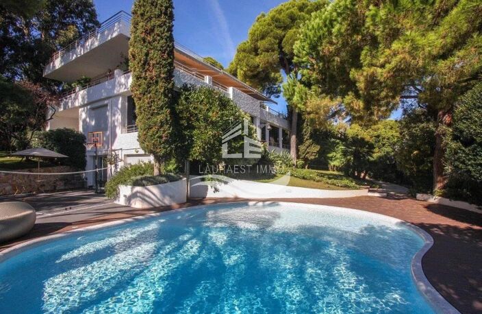 Villa En location à Roquebrune-Cap-Martin — photo 2