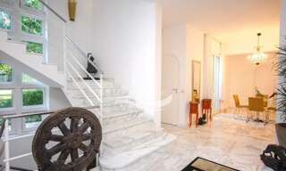 Maison 7 Pièces 650 m² à louer à Roquebrune-Cap-Martin (06190)