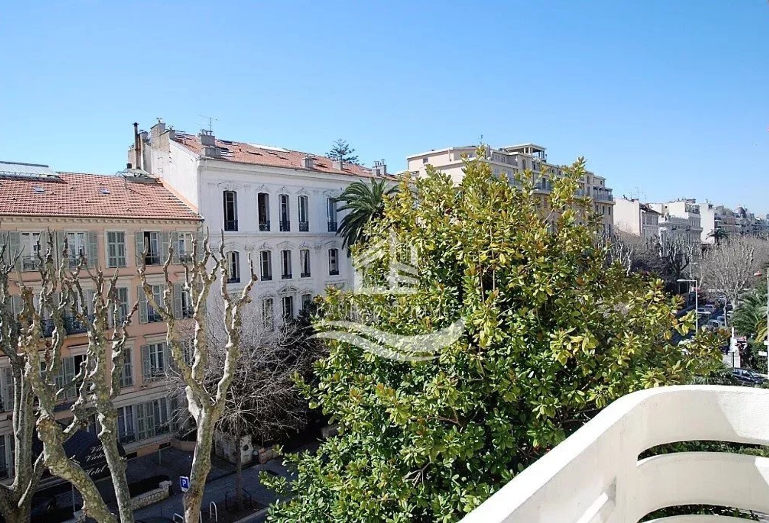 Appartement  4 pièces NICE- Bd Victor Hugo — photo 1