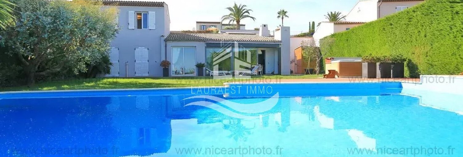 Maison 6 Pièces 250 m² à vendre à Villeneuve-Loubet (06270)
