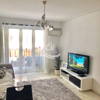 Appartement 3 pièces 296500 €