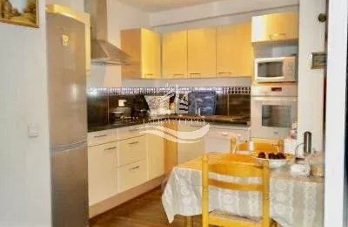 APPARTEMENT 3 PIECES - FLEURS  - ROMETTI — photo 4