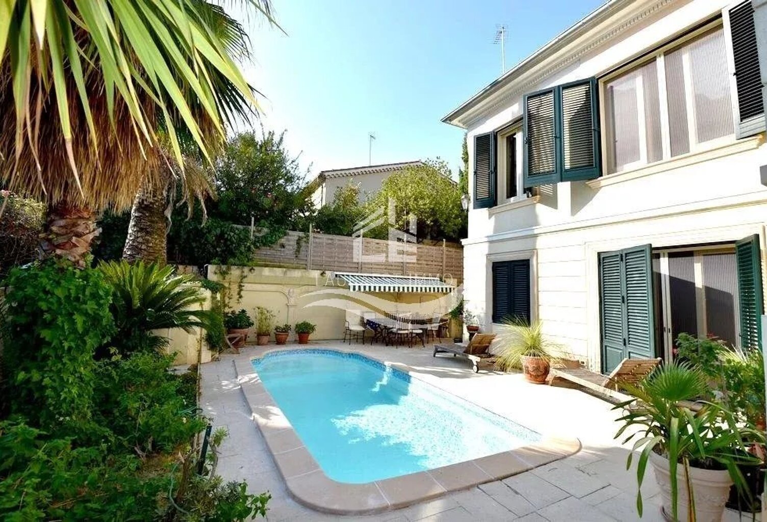 VILLA AVEC PISCINE /CIMIEZ — photo 1