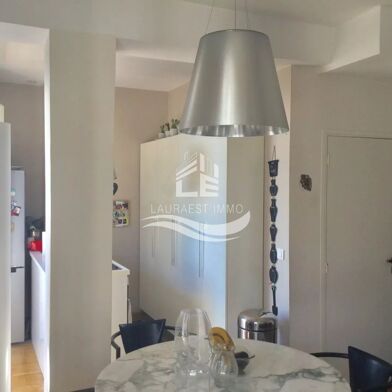 Appartement 2 pièces 351750 €