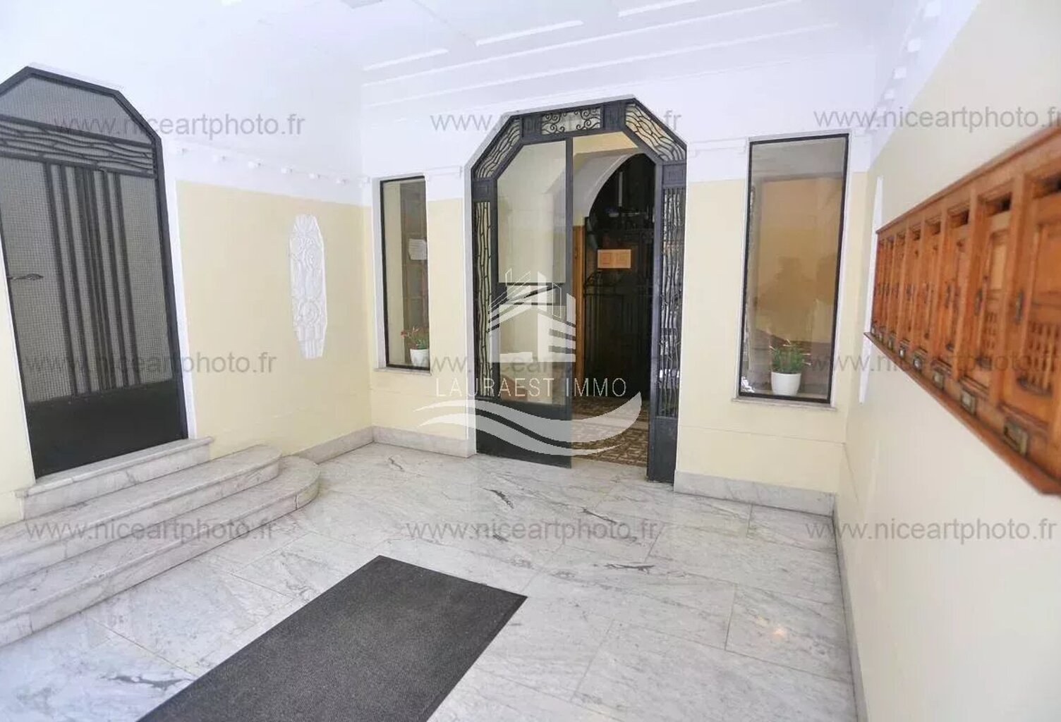 4 Piéces Carrée  D'Or /Immeuble BOURGEOISE — photo 1