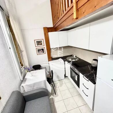 Appartement 1 pièces 1350 €