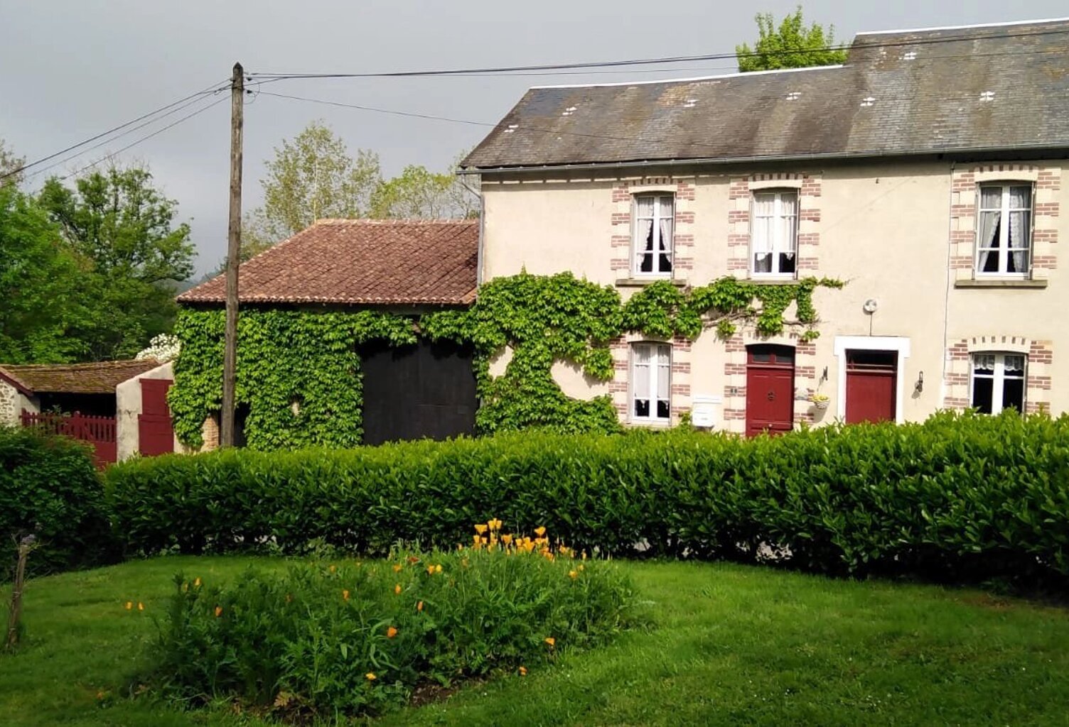 Ferme rénovée avec yourte à Saint Sornin la Marche, 87 — photo 1