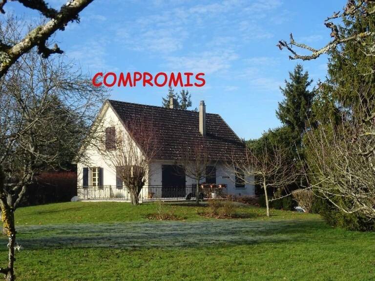 A vendre maison avec vue au pied du Morvan, en Bourgogne — photo 1