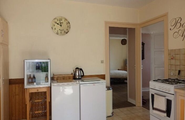 Jolie maison avec garage à vendre à Gouex dans la Vienne — photo 5