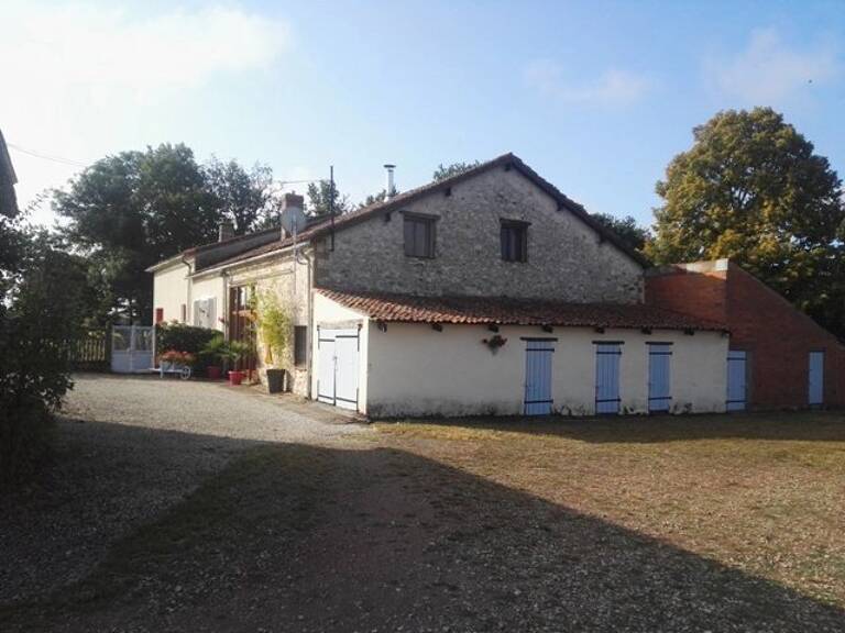 Chambre d'hôtes 8 Chambres près de Millac en Vienne — photo 1