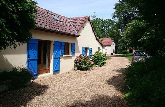 Deux maisons avec piscine à vendre en Bourgogne — photo 3