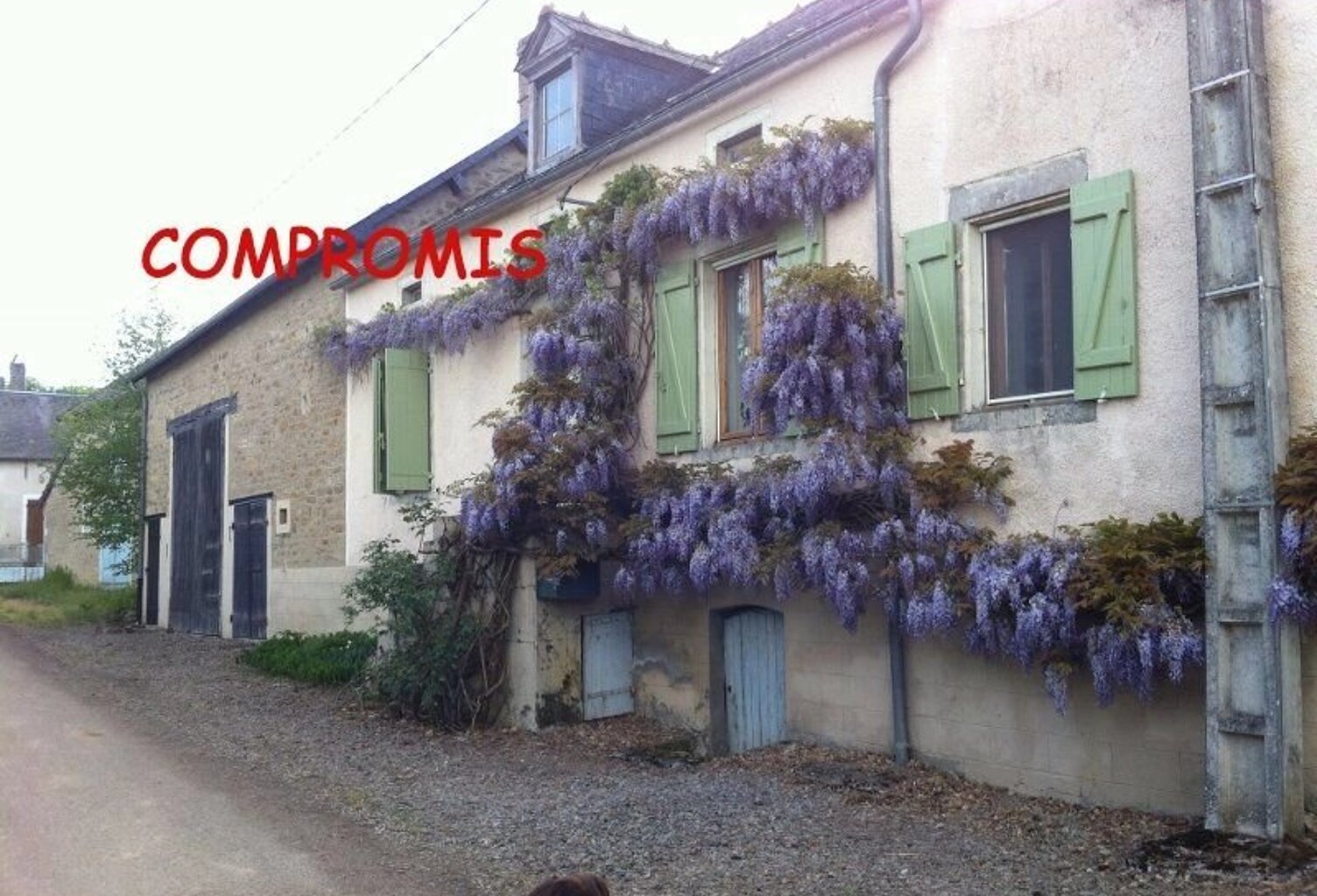 Jolie maison de village à vendre au pied du Morvan Bourgogne — photo 1