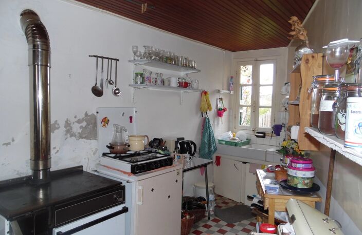 Maison, garage et jardin à vendre en Creuse près d'Aigurande — photo 4