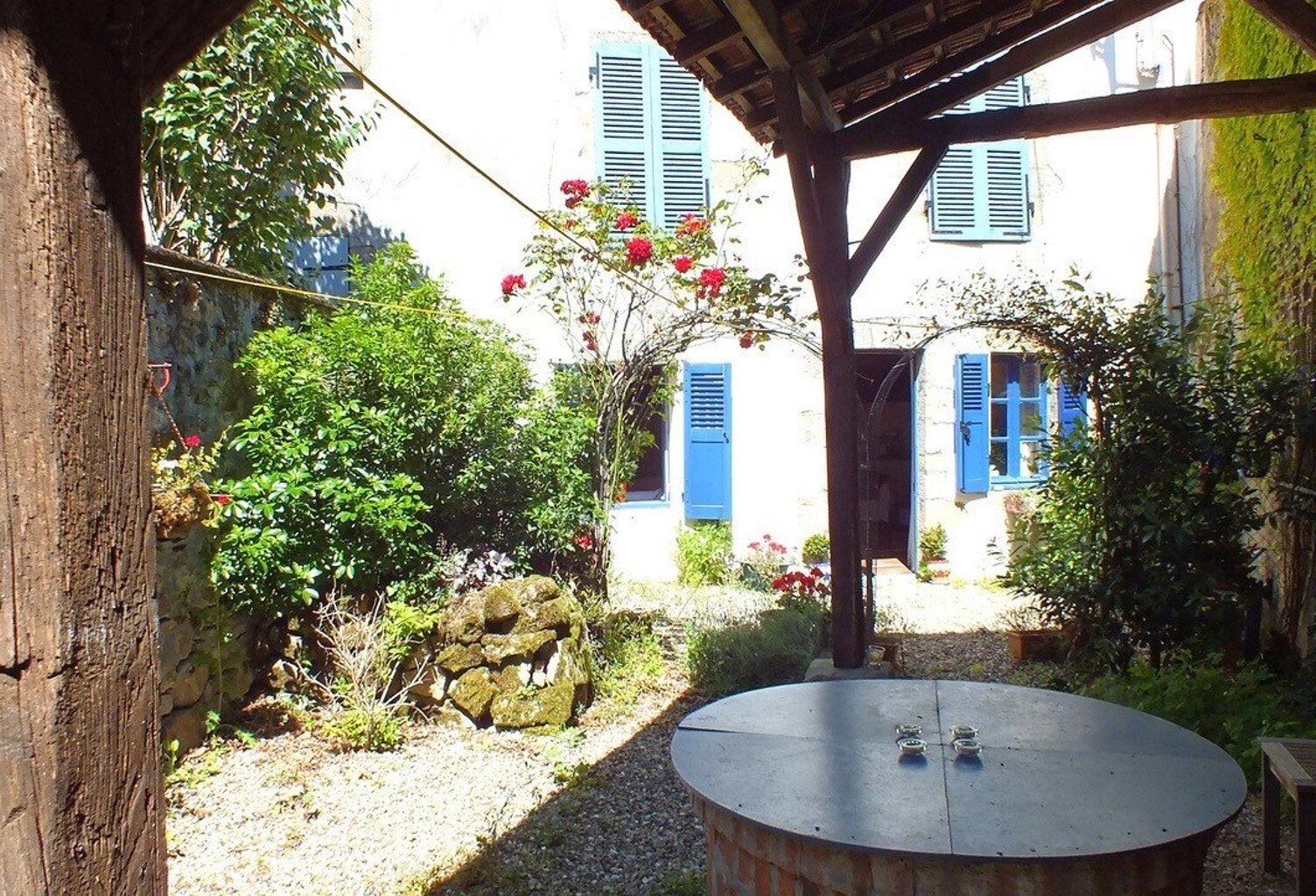 Maison restaurée à vendre à Magnac Laval - Haute Vienne — photo 1
