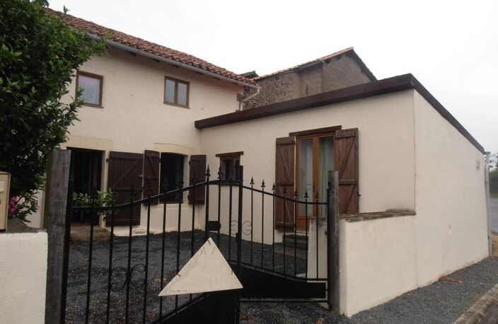 A vendre Maison de 3 chambres à Nerignac dans la Vienne — photo 2