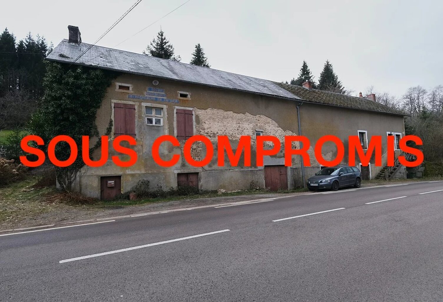 Maison avec beau terrain à rénover à Arleuf dans le Morvan — photo 1