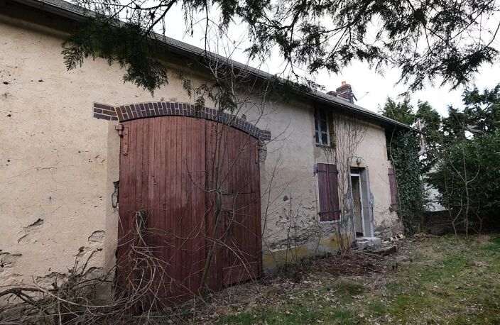 Maison avec beau terrain à rénover à Arleuf dans le Morvan — photo 3