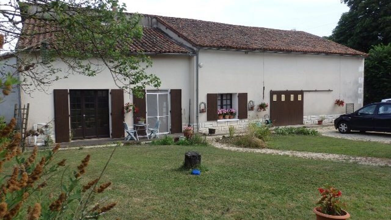 maison 9 pièces 202 m2 à Romagne (86700)