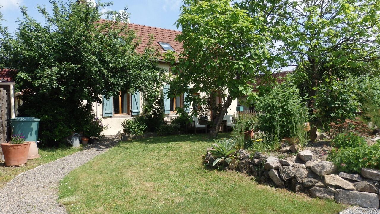 maison 7 pièces 100 m2 à Lussac-les-Églises (87360)