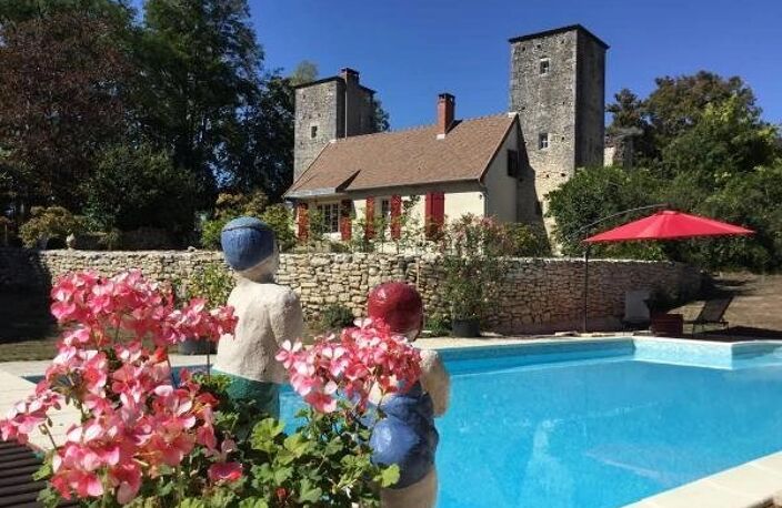 Ancien château avec gîte, piscine et tennis en Bourgogne — photo 2