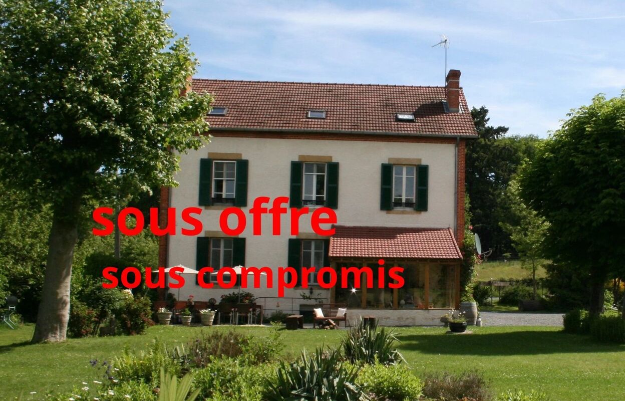 maison 12 pièces 300 m2 à Chalmoux (71140)