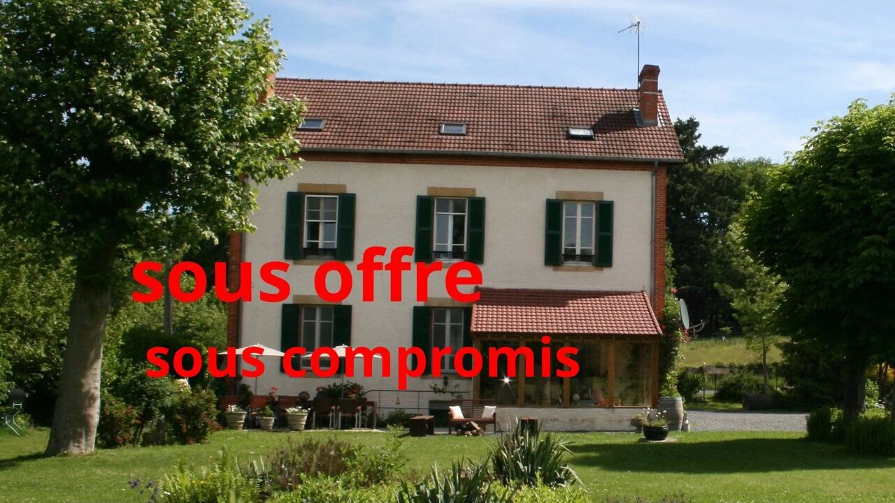 maison 12 pièces 300 m2 à Chalmoux (71140)
